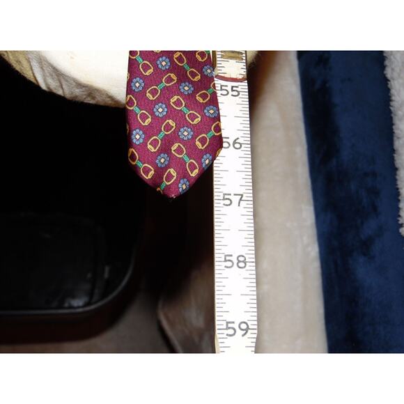 BROOKS BROTHERS Makers Neck Tie Mens Classic Red Geo All Silk Made in USA - Picture 6 of 6